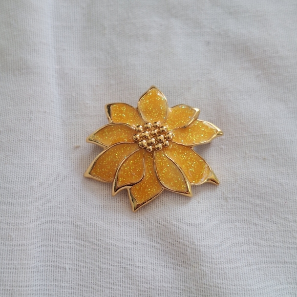 Avon Jewelry - Glittery Yellow Enamel Sunflower Pendant Brooch